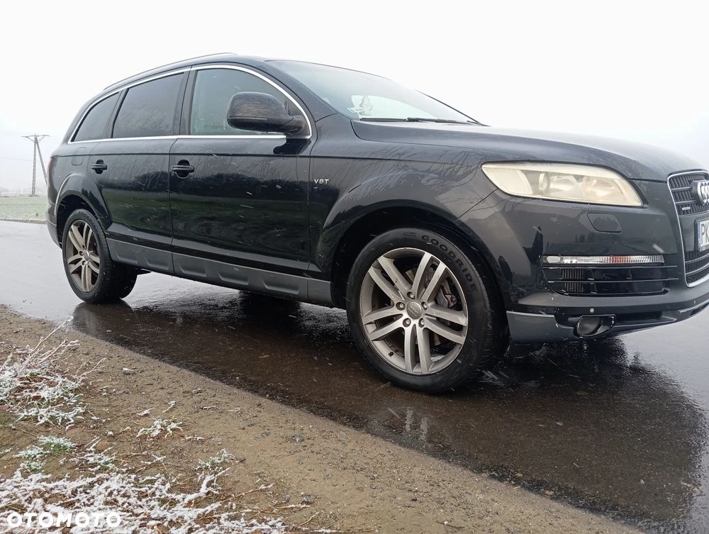 Audi Q7 - 11