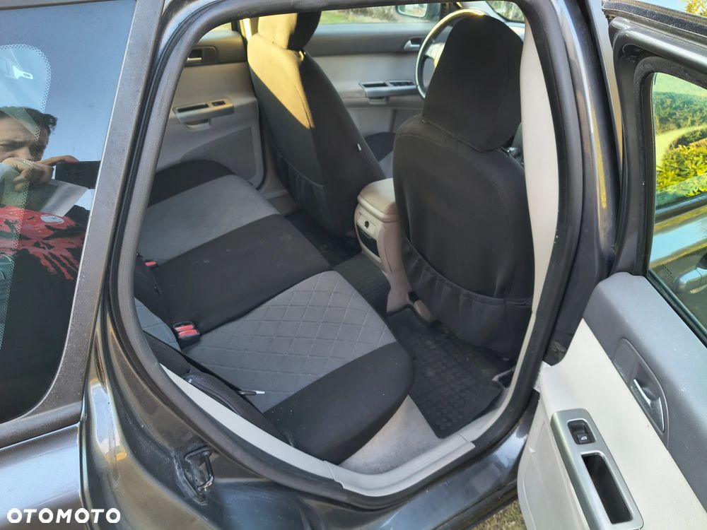 Volvo V50 2.0D DPF Momentum - 4