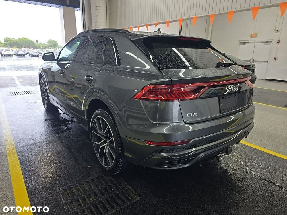Audi Q8 - 3