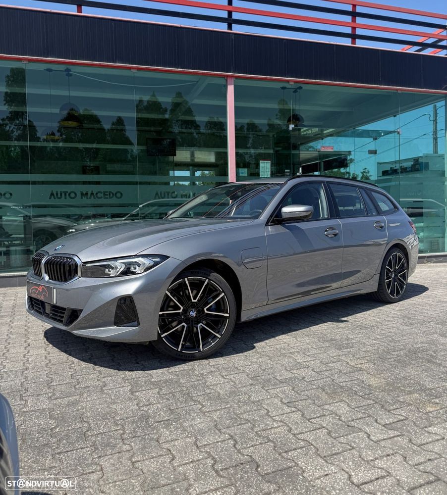 BMW 330 e Pack M Auto - 1