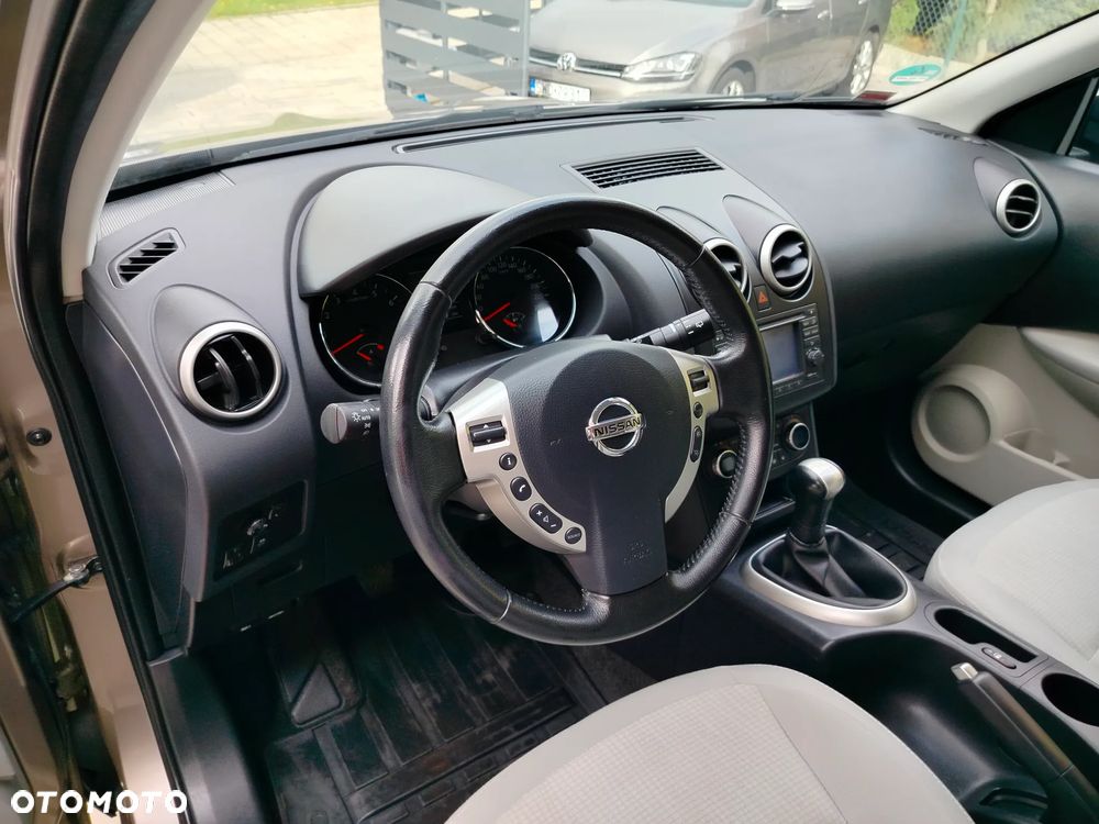 Nissan Qashqai 1.6 I-Way - 10
