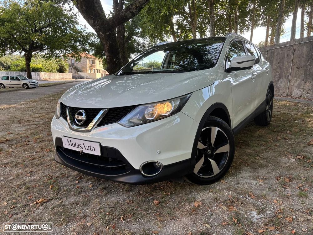 Nissan Qashqai 1.6 dCi Tekna Xtronic - 1