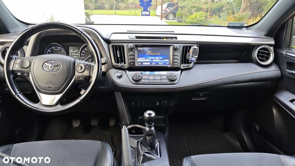 Toyota RAV4 2.0 D-4D Premium 4x2 - 11