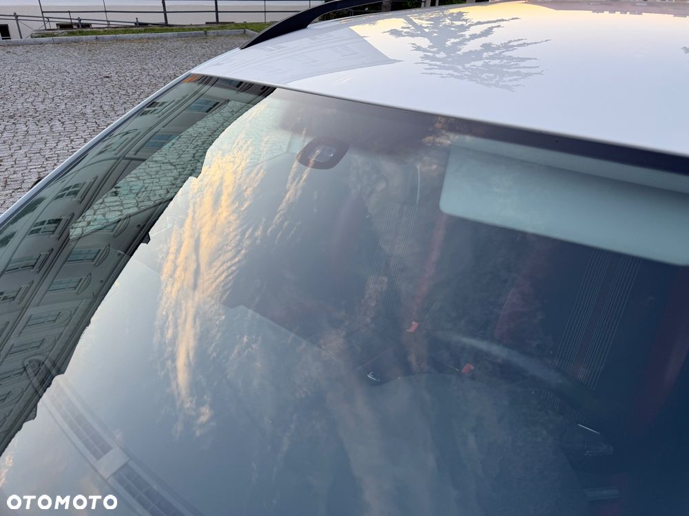 Volkswagen Golf 1.6 TDI DPF MATCH - 39