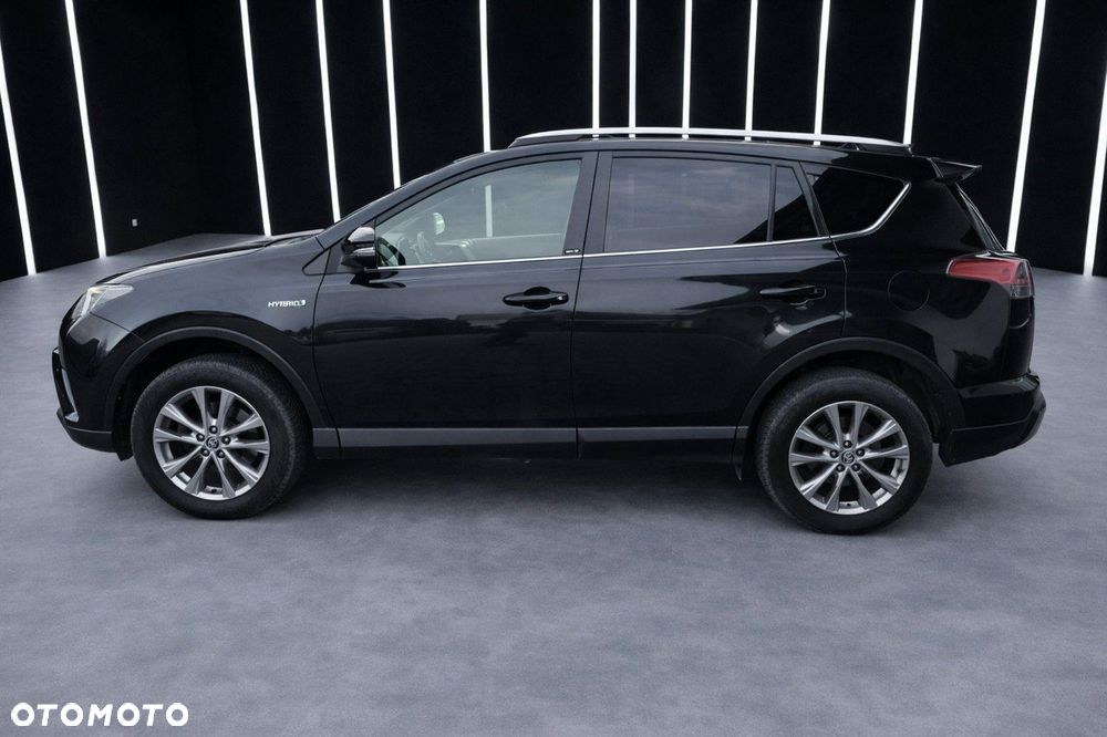 Toyota RAV4 - 5