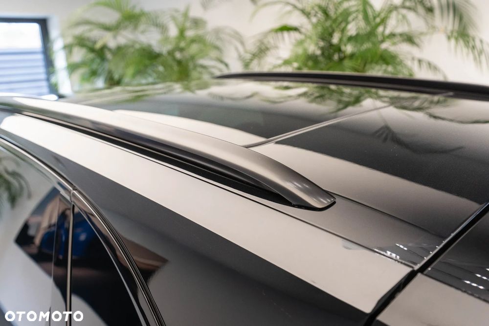 Porsche Cayenne E-Hybrid PHEV Black Edition - 38