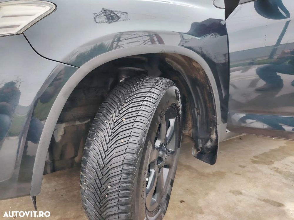 Toyota RAV4 2.2 D-4D 4x4 - 36