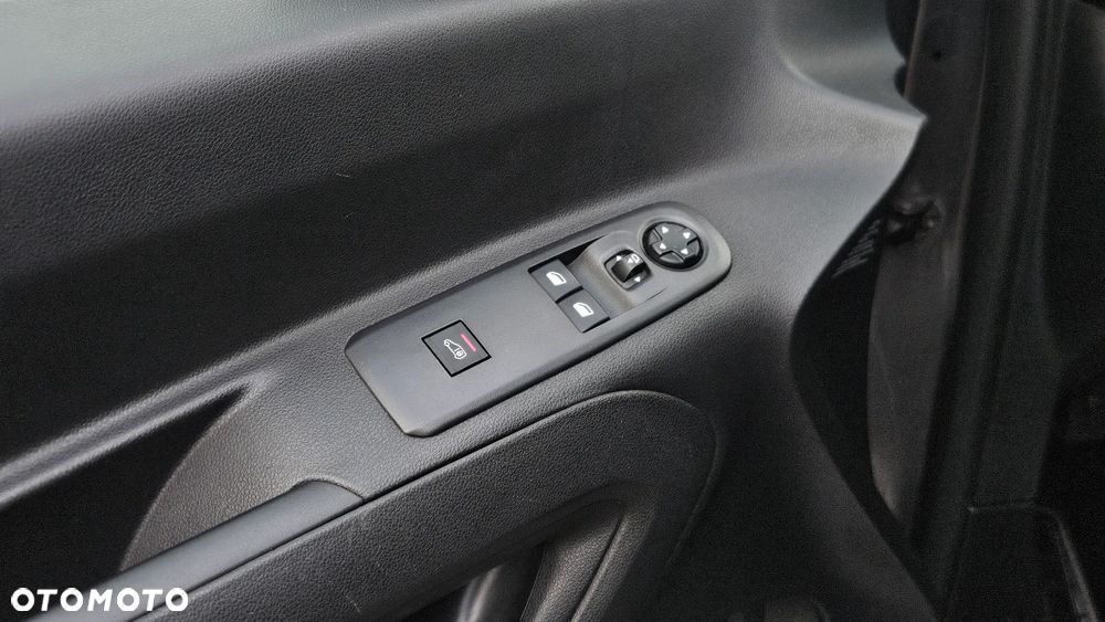 Peugeot Partner - 12
