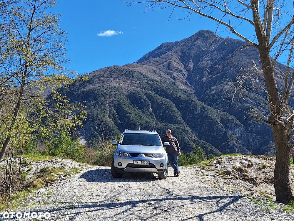 Mitsubishi Outlander 2.0 DID Intense - 2