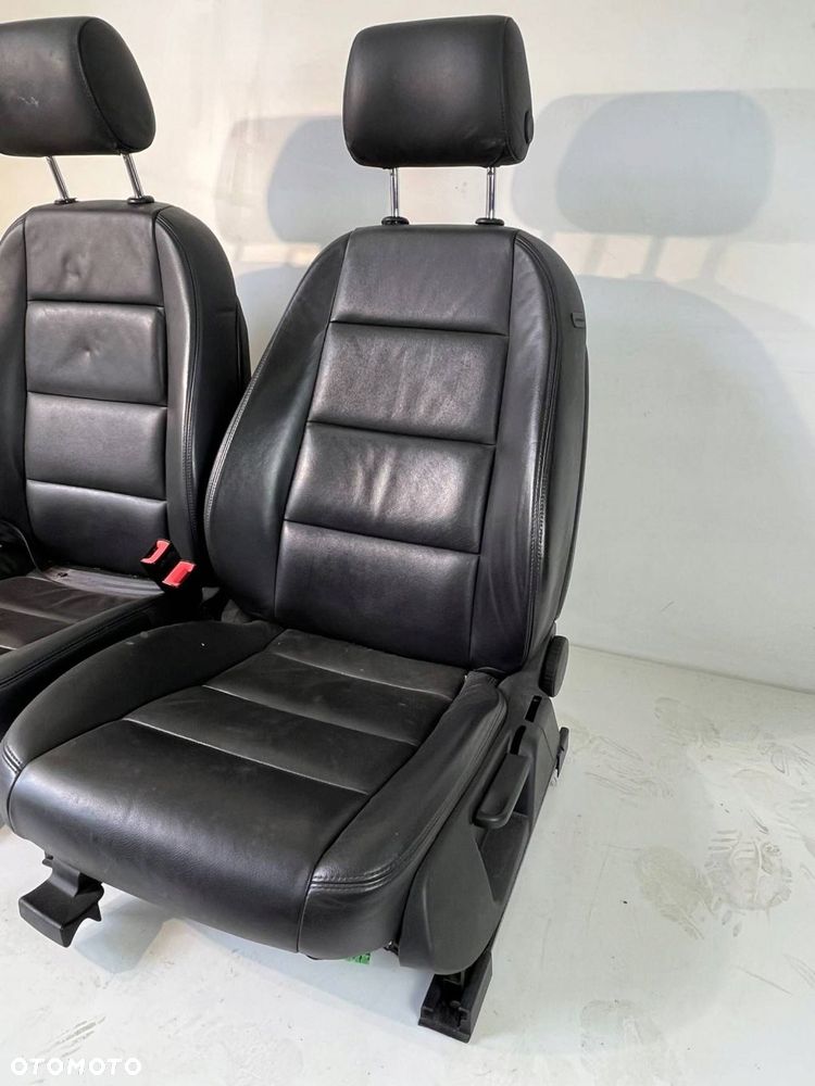 Fotele / Kanapa / Komplet CZARNA SKÓRA GRZANE Audi A6 S6 C6 4F 2010 - 13