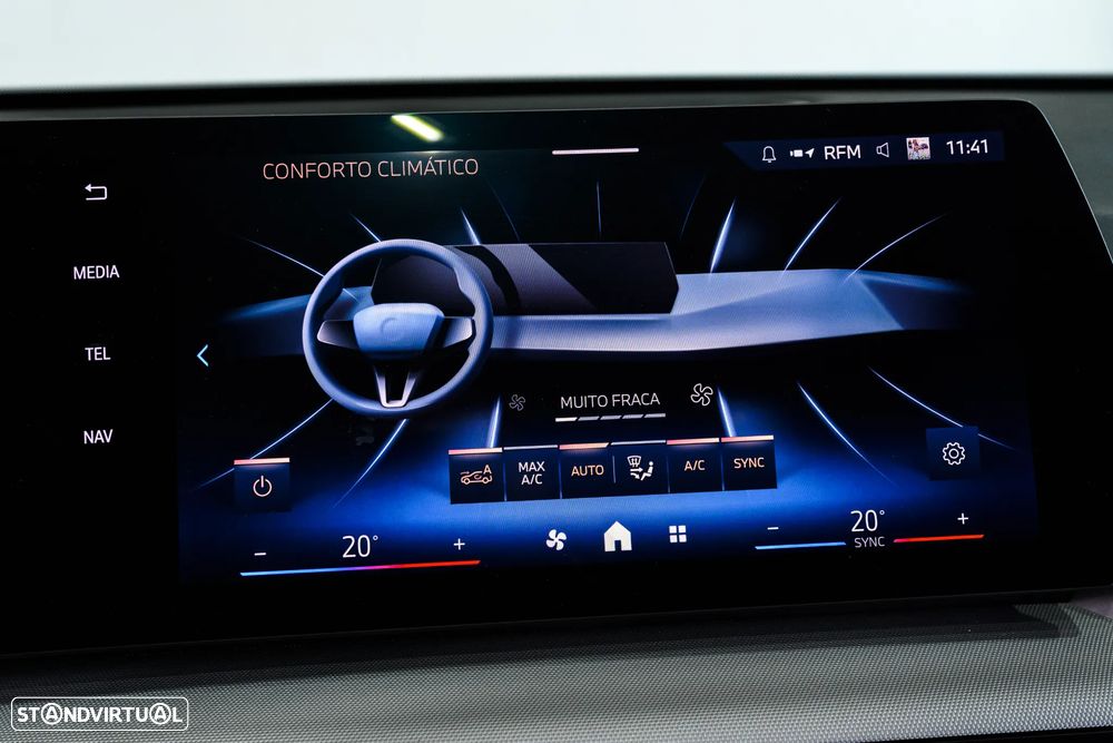 BMW X1 sDrive18d - 23