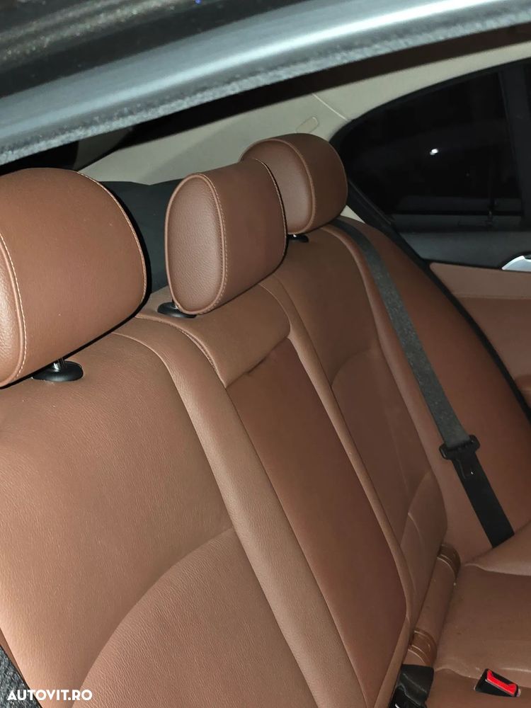 BMW Seria 5 520d EfficientDynamics Edition AT - 22