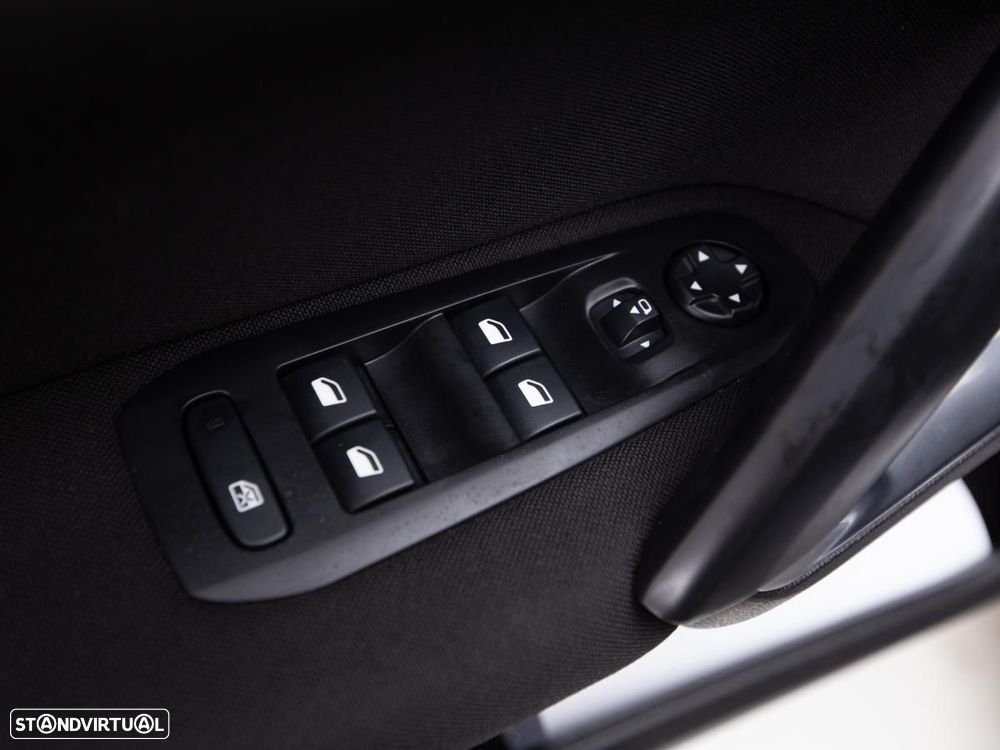 Peugeot 308 1.5 BlueHDi Style - 13