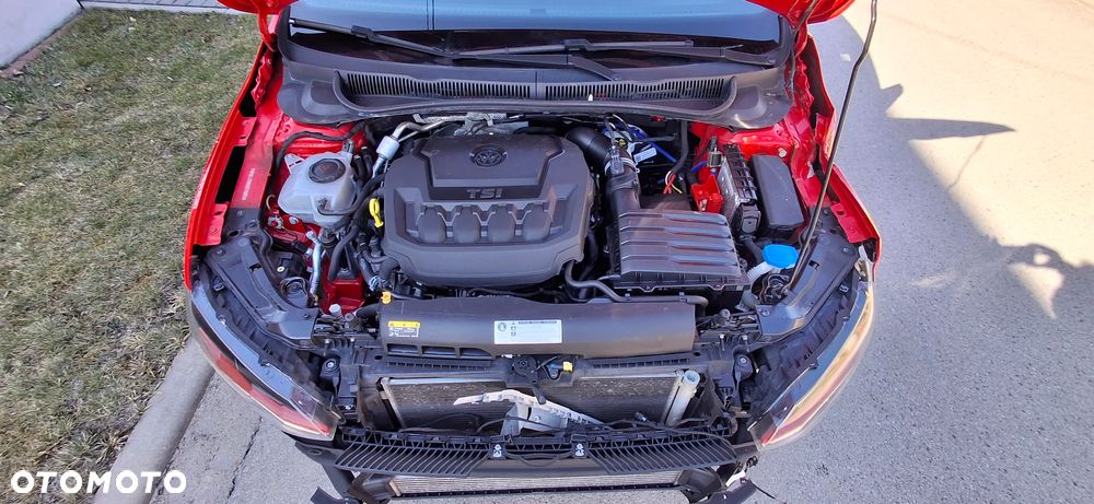 Volkswagen Polo 2.0 TSI DSG GTI - 8