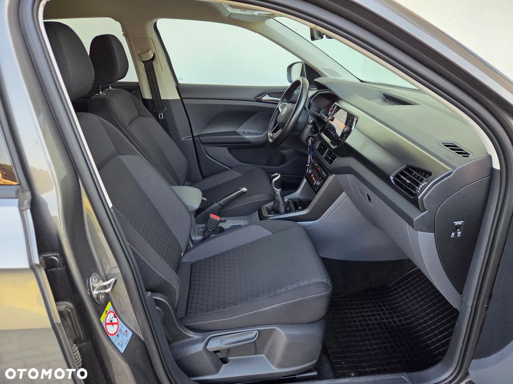 Volkswagen T-Cross - 11