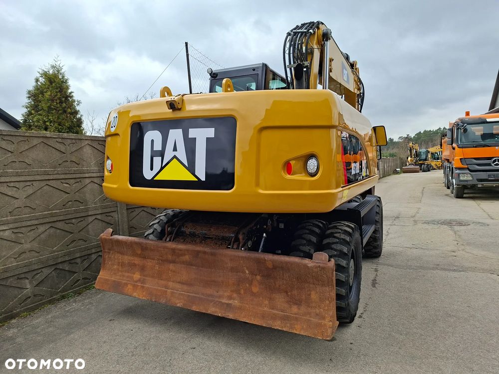 Caterpillar CAT M 318 D - 8