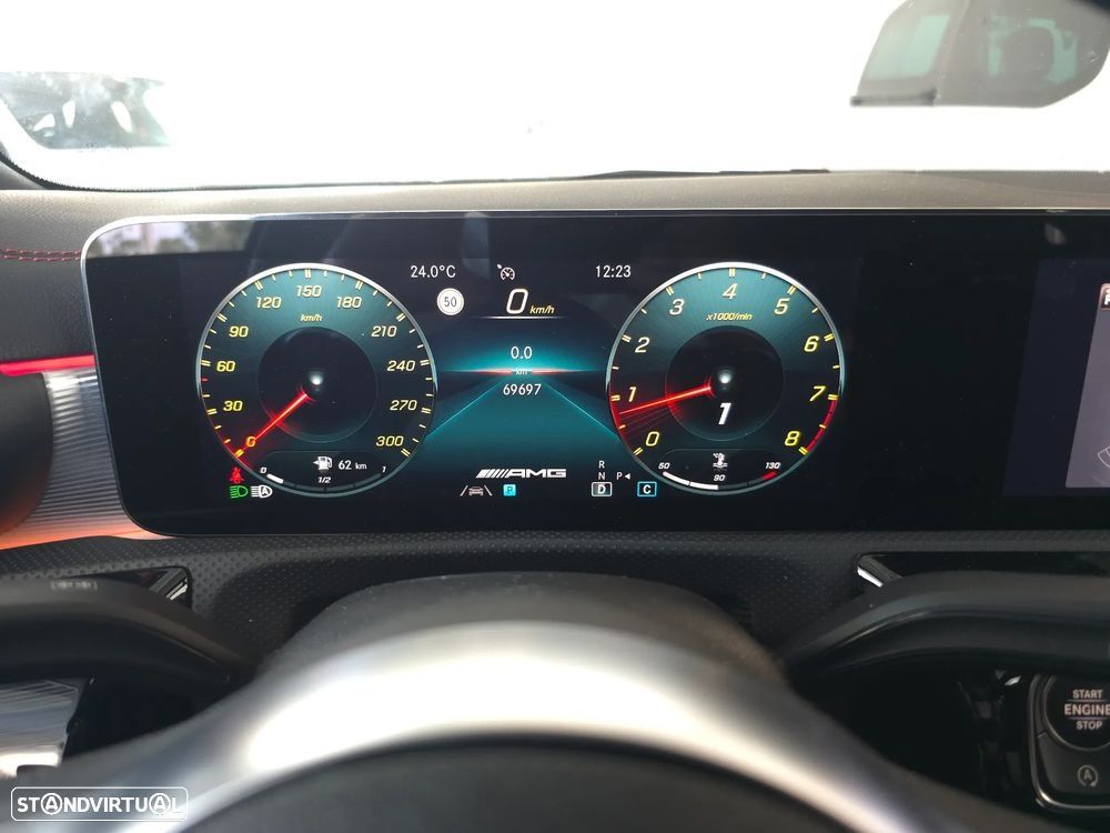 Mercedes-Benz CLA 45 AMG S Shooting Brake 4Matic+ - 22