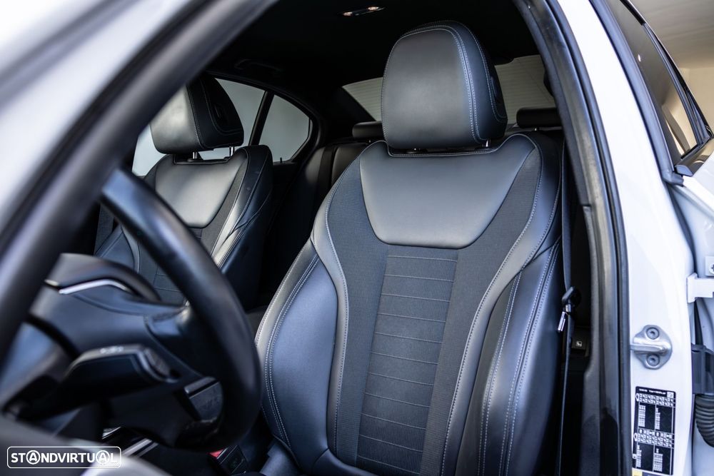 BMW 320 e Line Sport Auto - 28