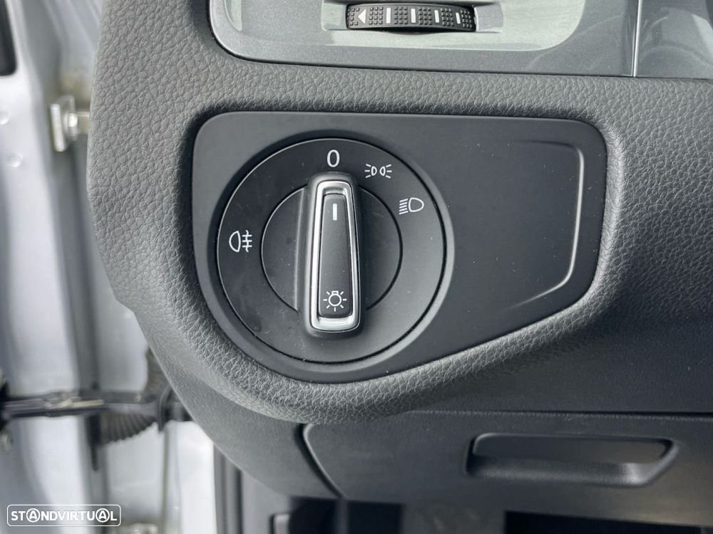 VW e-Golf AC/DC - 18