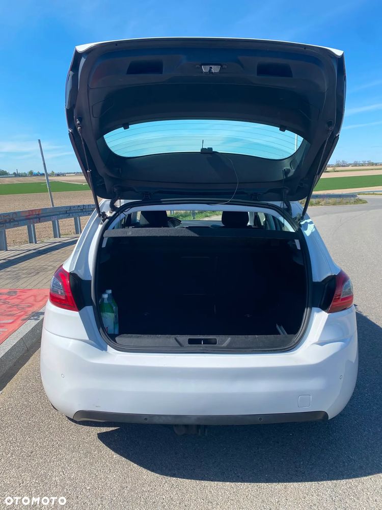 Peugeot 308 - 18