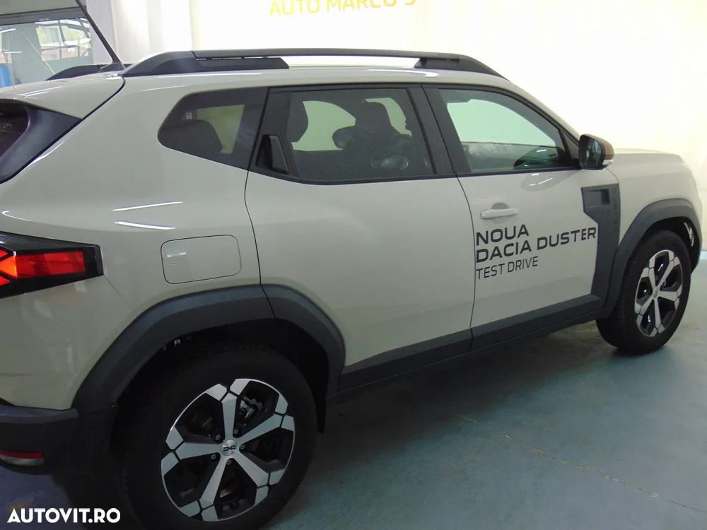 Dacia Duster TCe 130 4X4 MHEV Extreme - 10