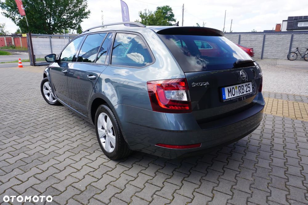 Skoda Octavia 2.0 TDI DSG Soleil - 5