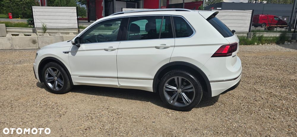 Volkswagen Tiguan 2.0 TDI SCR 4MotION DSG R-Line - 10