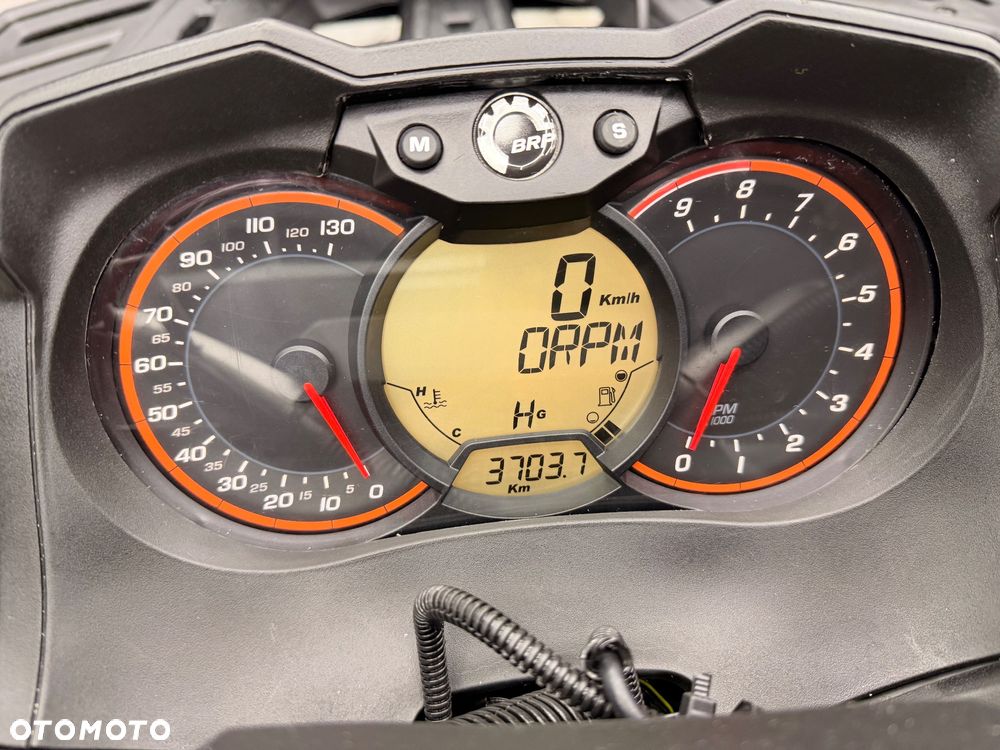 Can-Am Outlander - 14