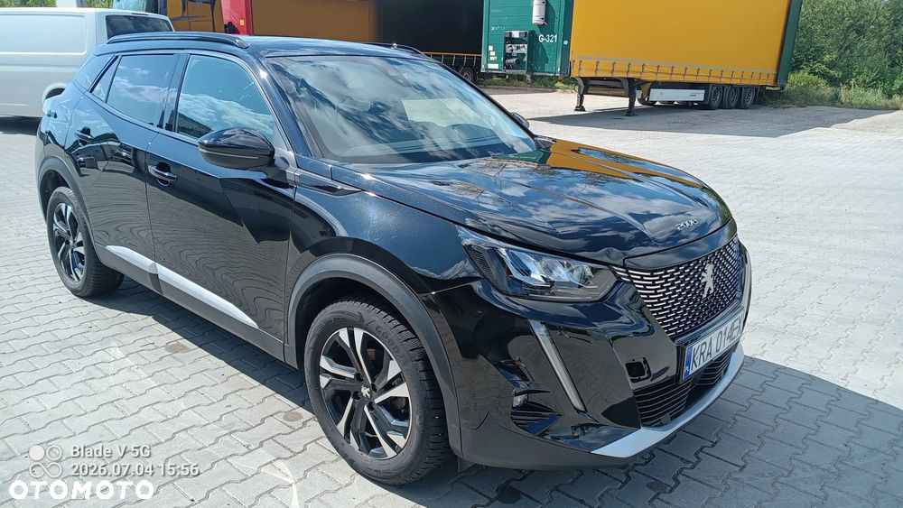 Peugeot 2008 1.2 PureTech Active S&S - 5
