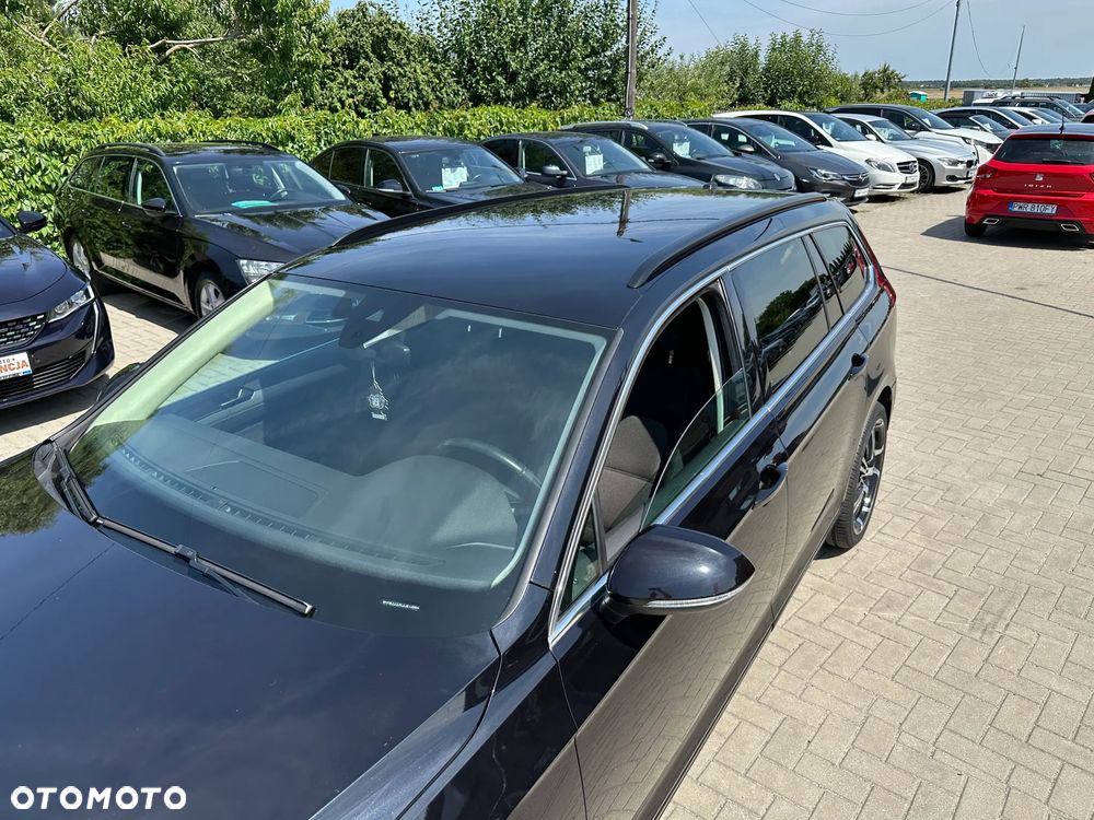 Volkswagen Passat Variant - 34