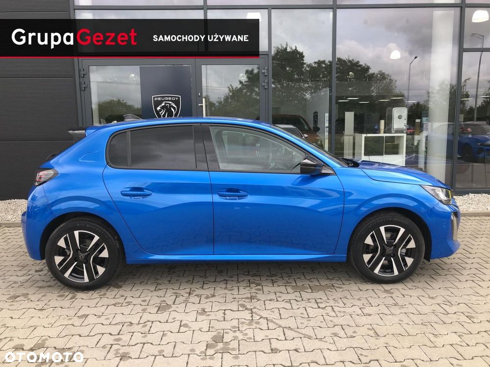 Peugeot 208 - 3
