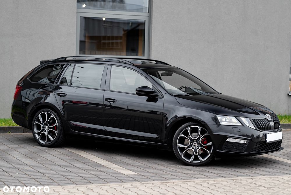 Skoda Octavia 2.0 TDI RS DSG - 6