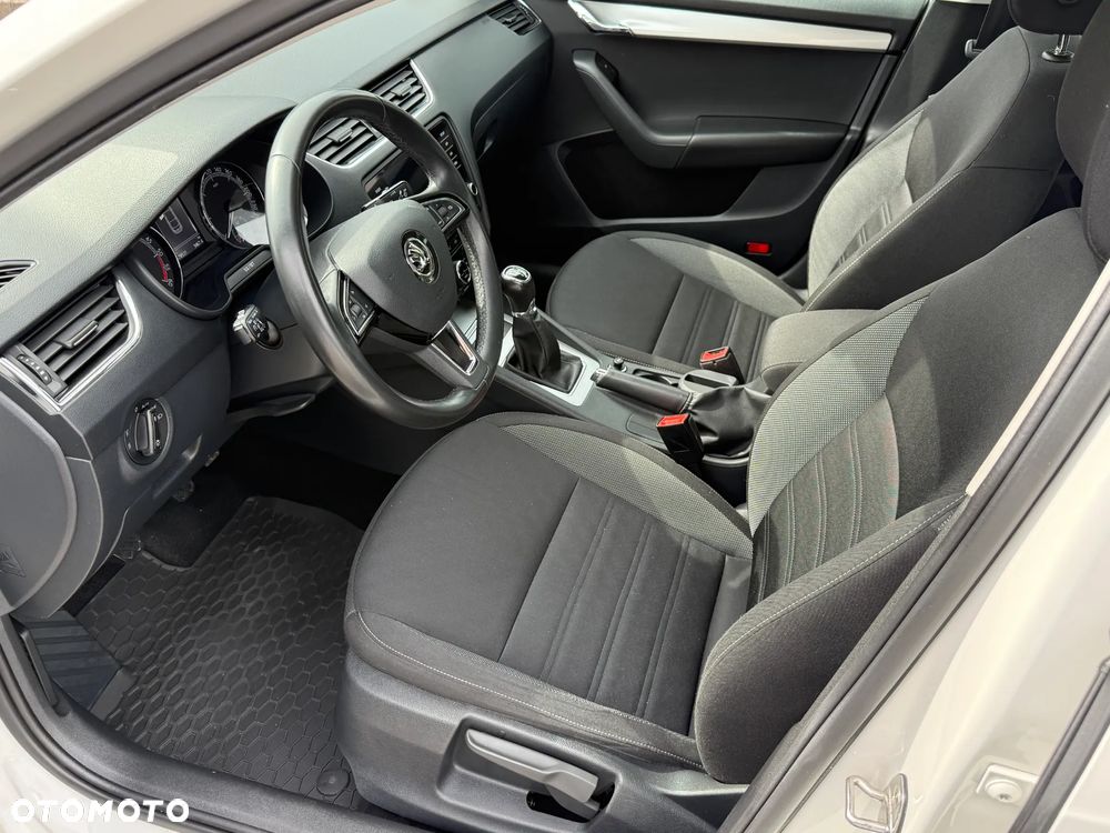 Skoda Octavia 1.6 TDI Style - 26