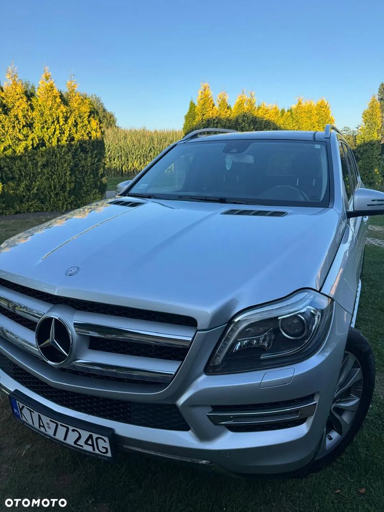Mercedes-Benz GL 400 4Matic 7G-TRONIC - 15