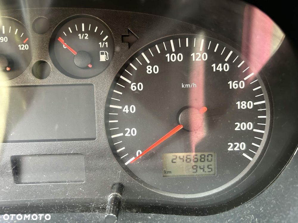 Seat Cordoba 1.9 TDI Signo - 3
