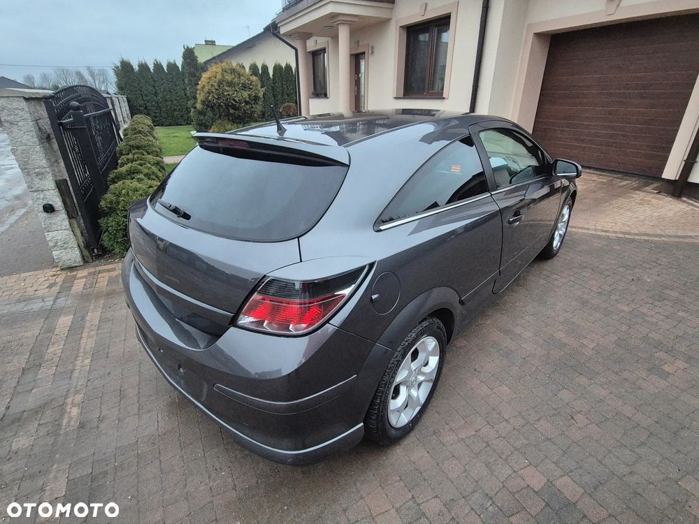 Opel Astra 1.6 Selection 110 Jahre - 14