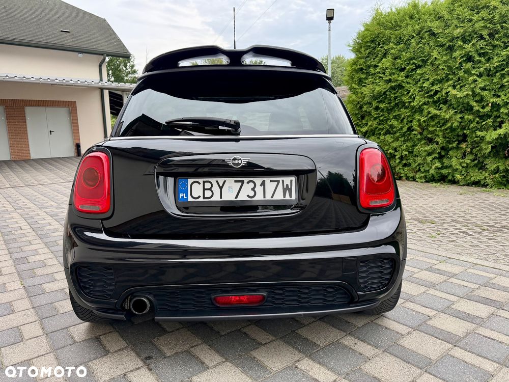 MINI Cooper Seven Chili - 4