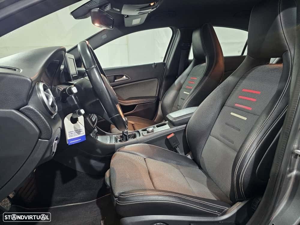 Mercedes-Benz A 180 d Urban - 14