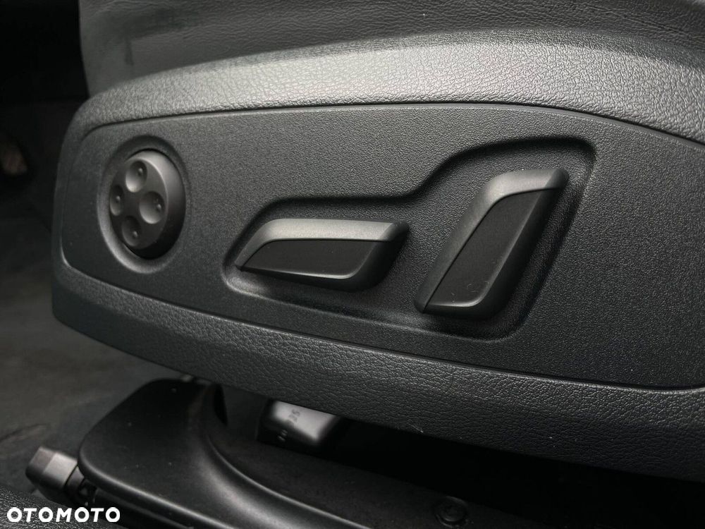 Audi A4 Avant - 19