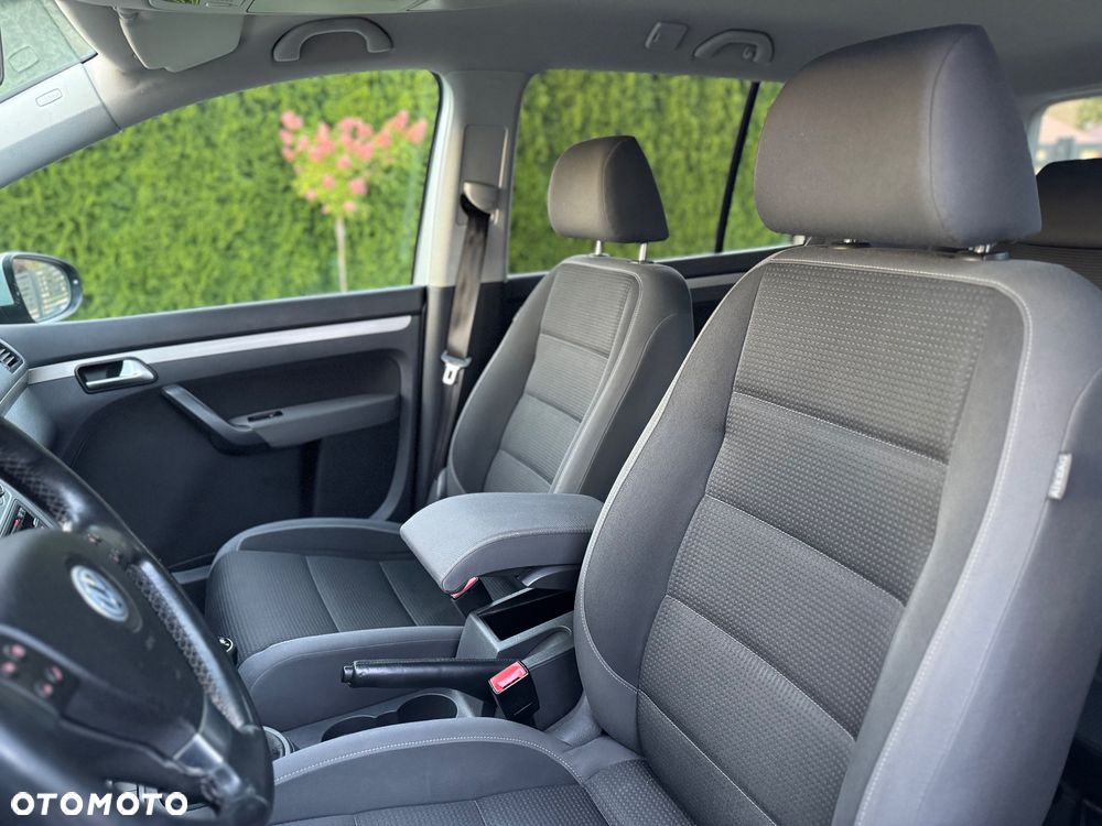 Volkswagen Touran 2.0 TDI DPF Freestyle - 16