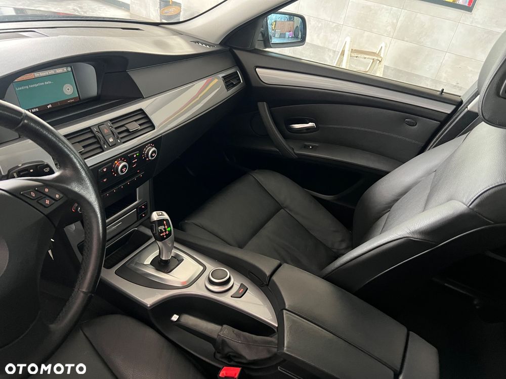 BMW Seria 5 - 12
