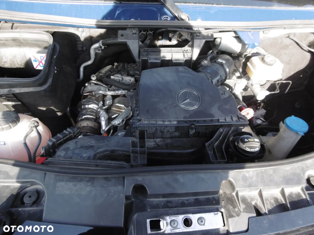 Mercedes-Benz Sprinter Long PRO 907.235 - 15