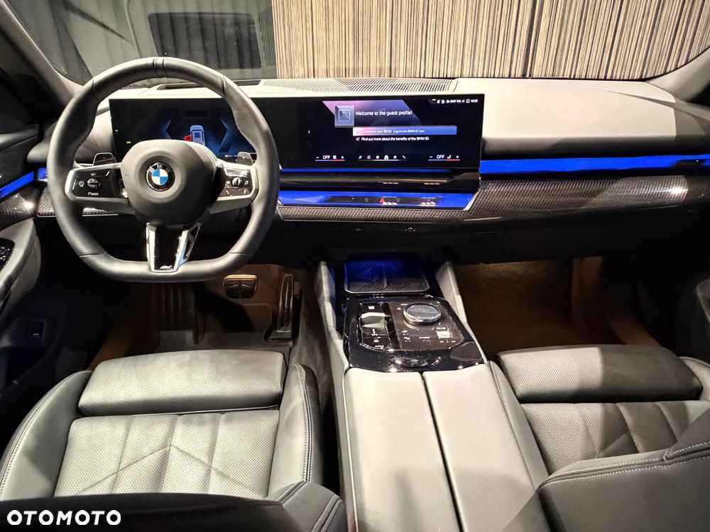 BMW Seria 5 520i mHEV - 6