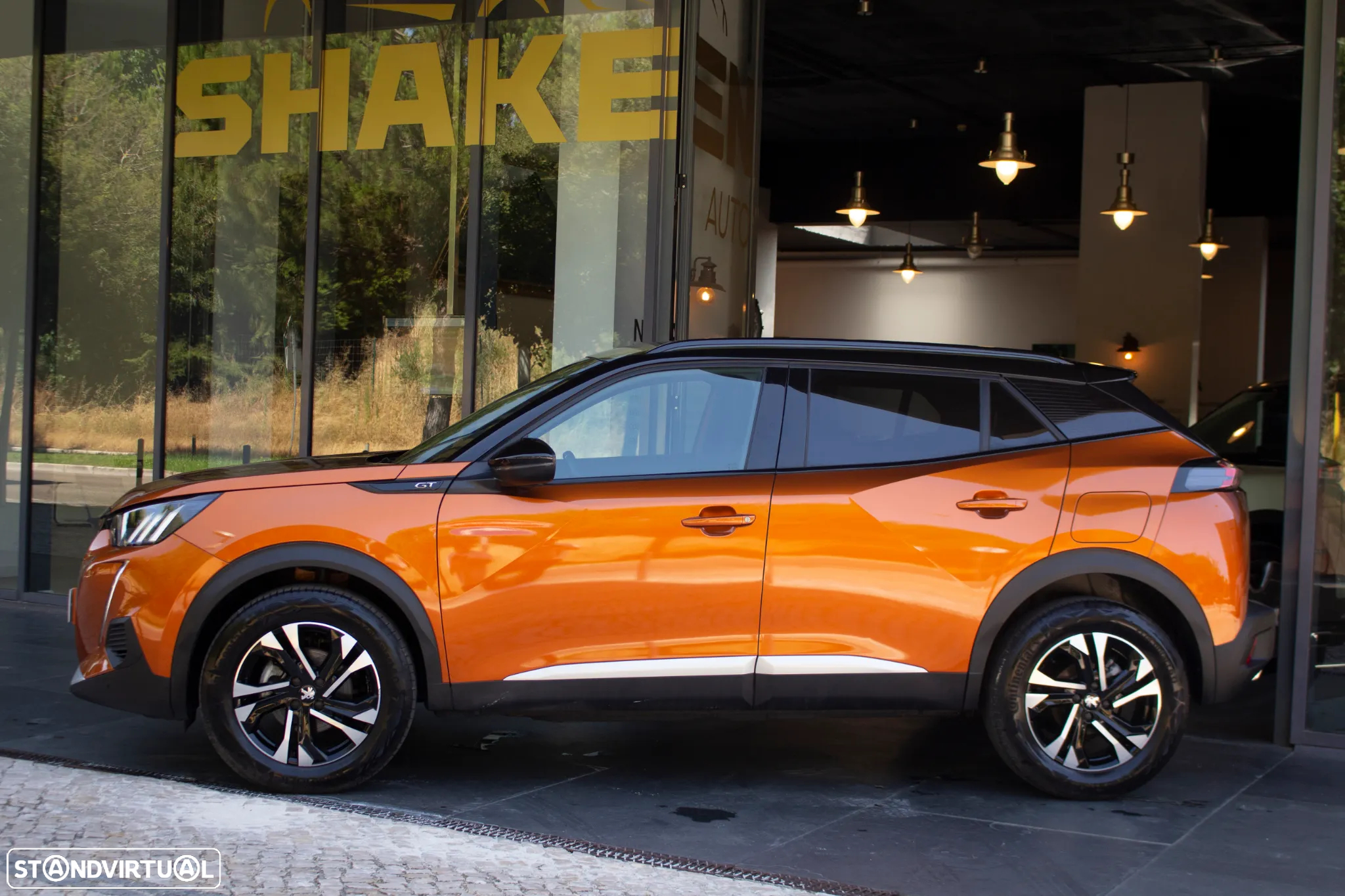 Peugeot 2008 1.2 PureTech Allure Pack - 2