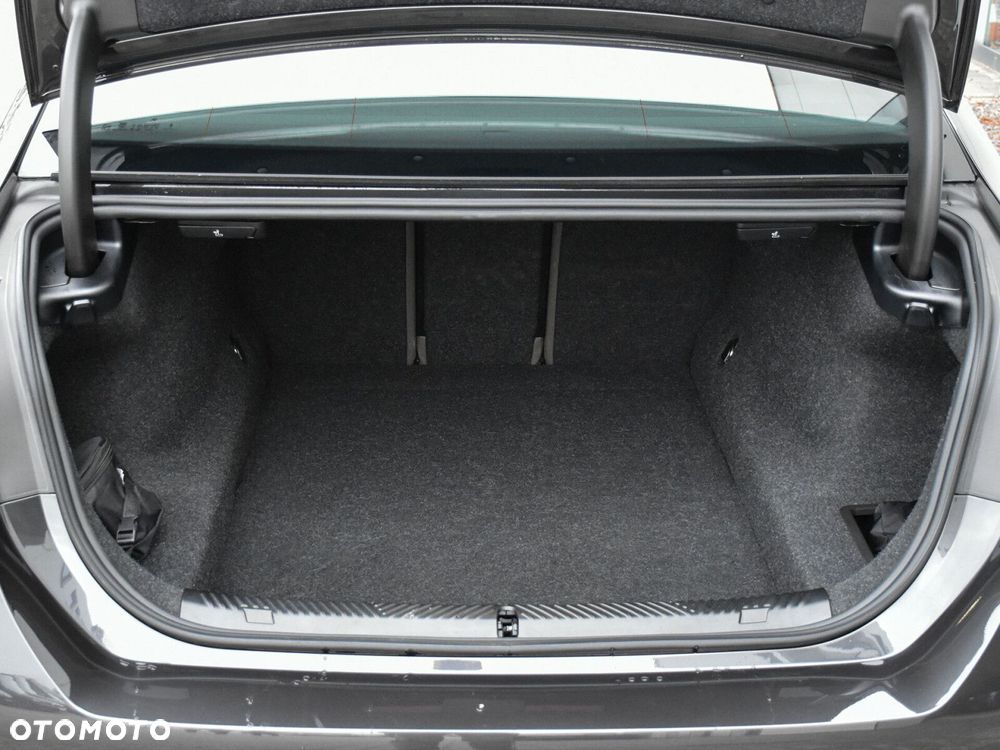BMW Seria 5 - 32
