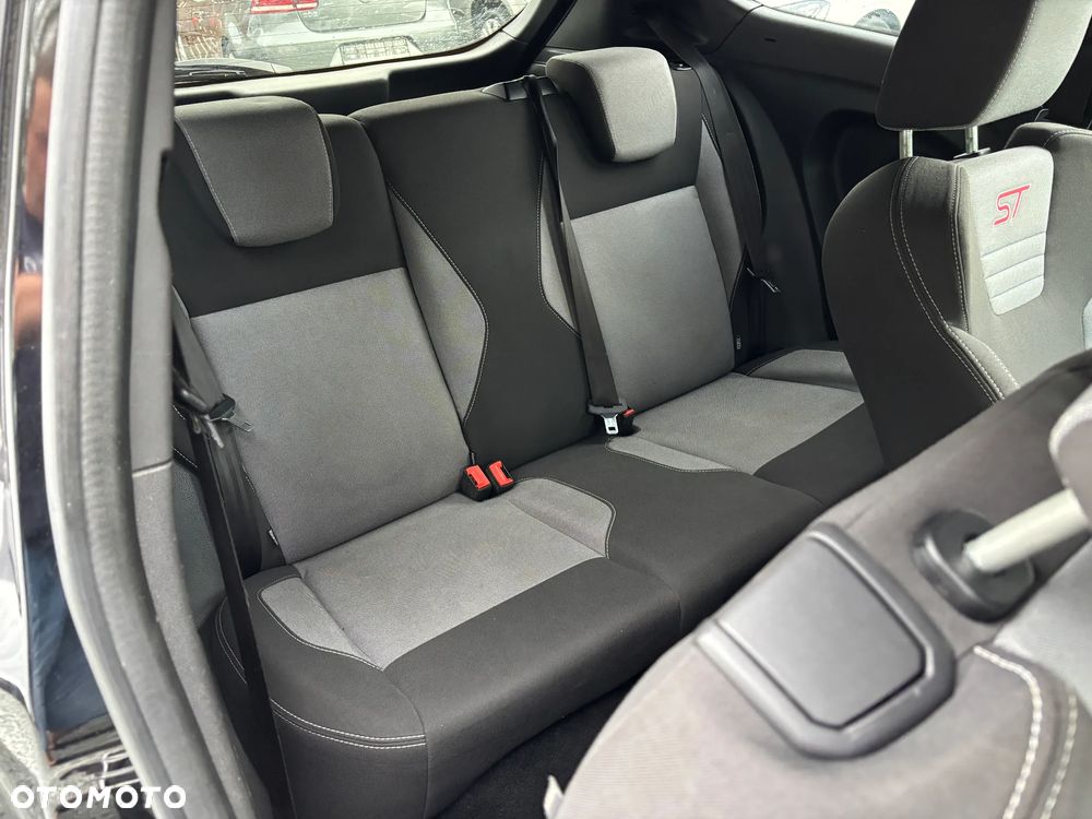 Ford Fiesta 1.6 EcoBoost ST - 21