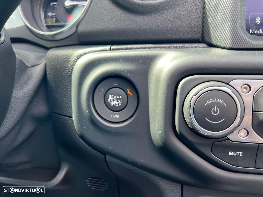 Jeep Wrangler Unlimited 2.0 PHEV Hardtop AWD Auto Rubicon - 37