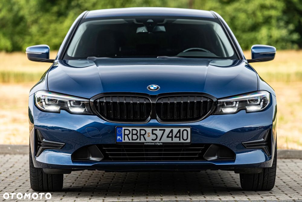 BMW Seria 3 320d xDrive Sport Line Shadow - 14
