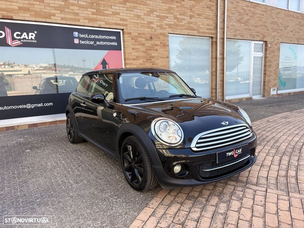 MINI 3 Portas Cooper D - 2