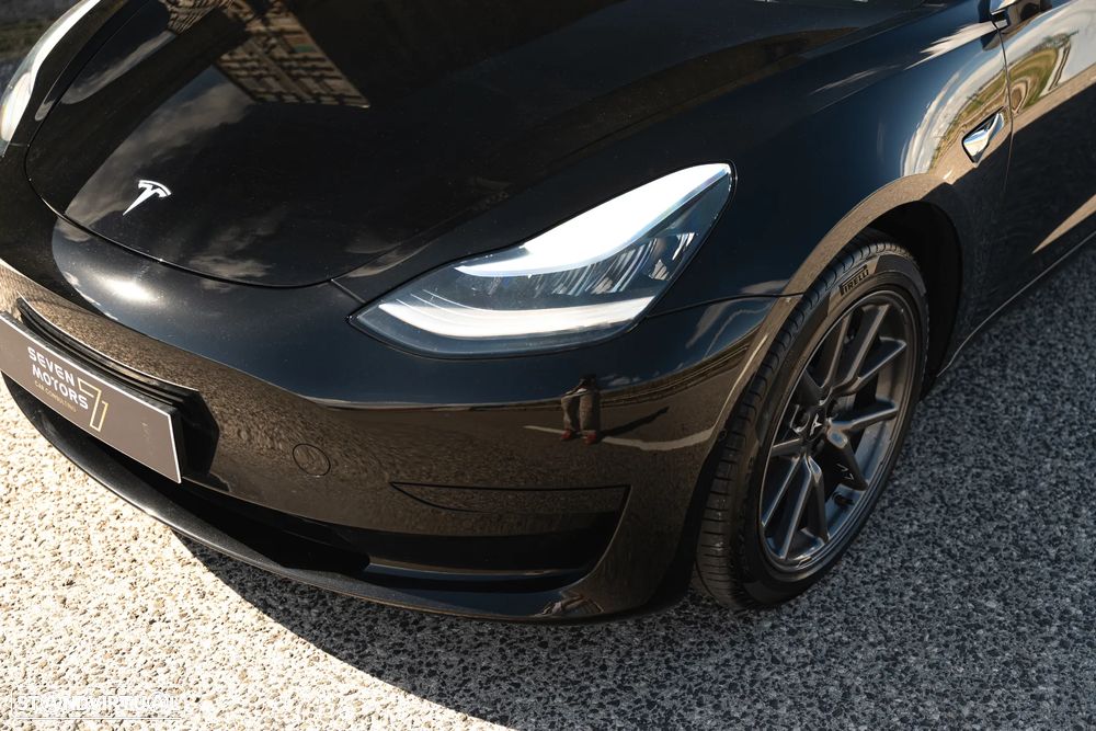 Tesla Model 3 Standard Range Plus RWD - 4